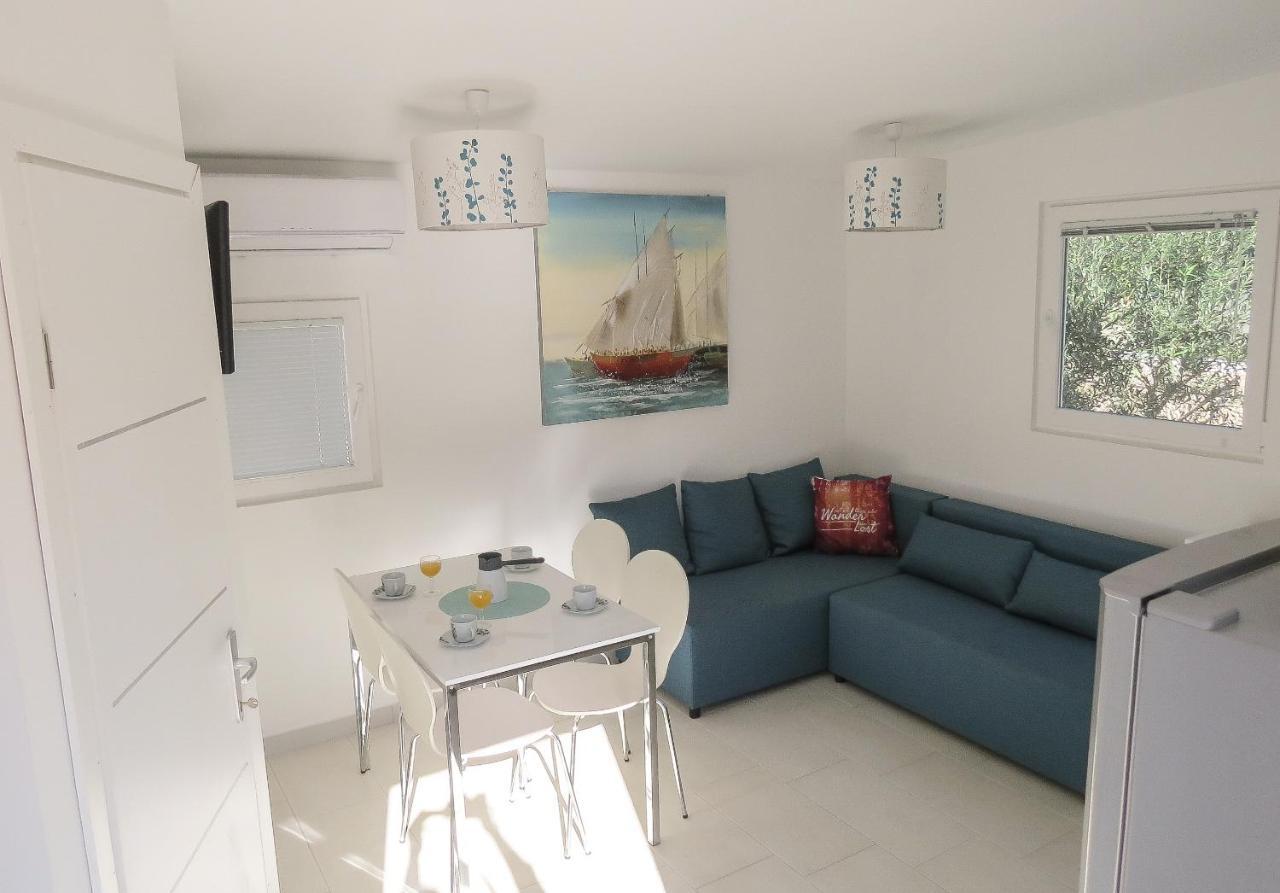 פאקוסטאן Bungalow Vice With Pool מראה חיצוני תמונה