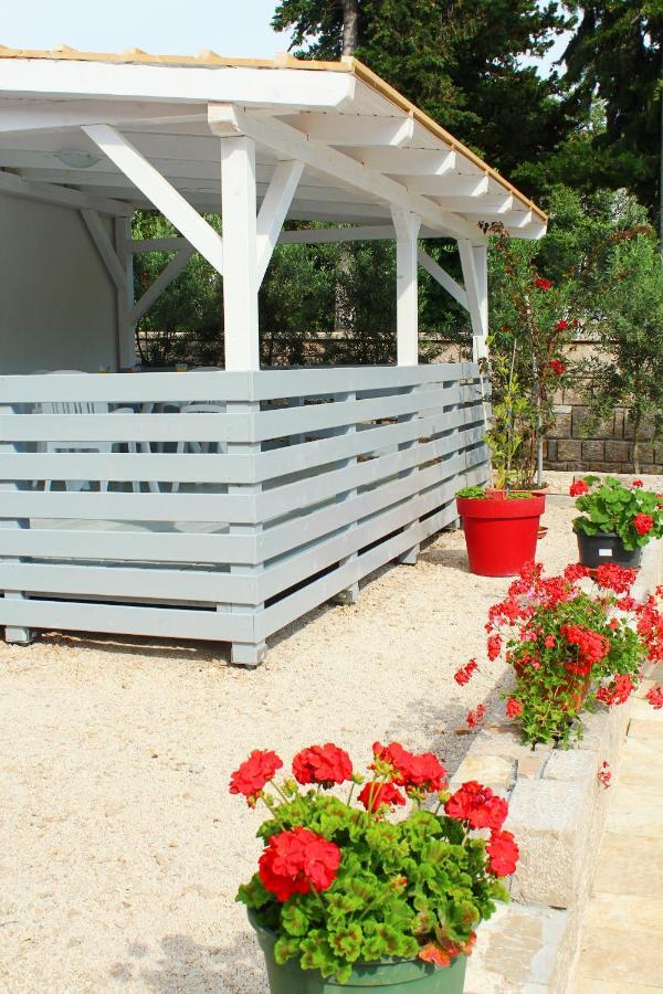 פאקוסטאן Bungalow Vice With Pool מראה חיצוני תמונה